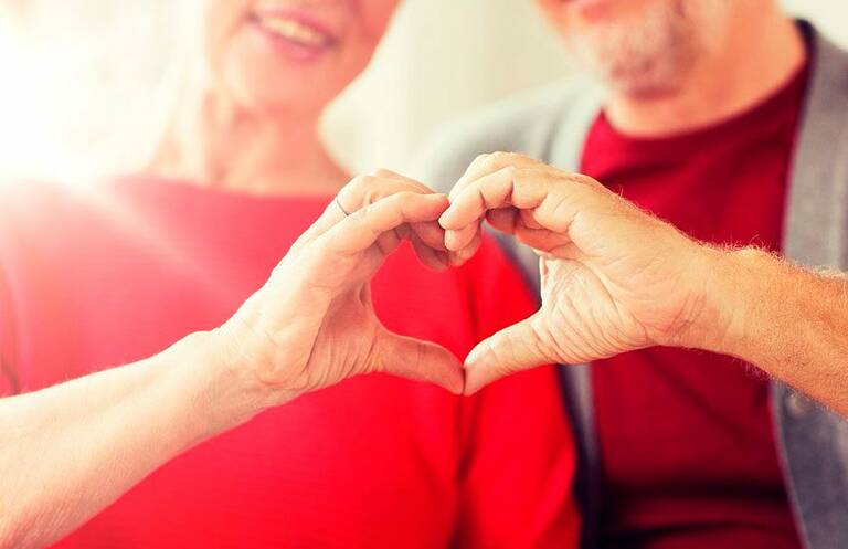 КОЛЛЕКТИВ ГОЛОВНОГО ОФИСА КПКГ «ГОРЗАЙМ УРАЛ» ПОЗДРАВЛЯЕТ ДОРОГИХ ПЕНСИОНЕРОВ С ДНЁМ ПОЖИЛОГО ЧЕЛОВЕКА!